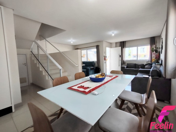 Imagem Casa com 3 Quartos à Venda, 153 m² em Ribeirão Da Ilha - Florianópolis Imagem Casa com 3 Quartos à Venda, 153 m² em Ribeirão Da Ilha - Florianópolis