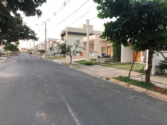 Imagem Terreno à Venda, 250 m² em Aparecidinha - Sorocaba Imagem Terreno à Venda, 250 m² em Aparecidinha - Sorocaba