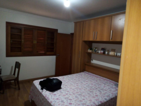 Imagem Casa com 3 Quartos à Venda, 220 m² em Centro - Itapetininga