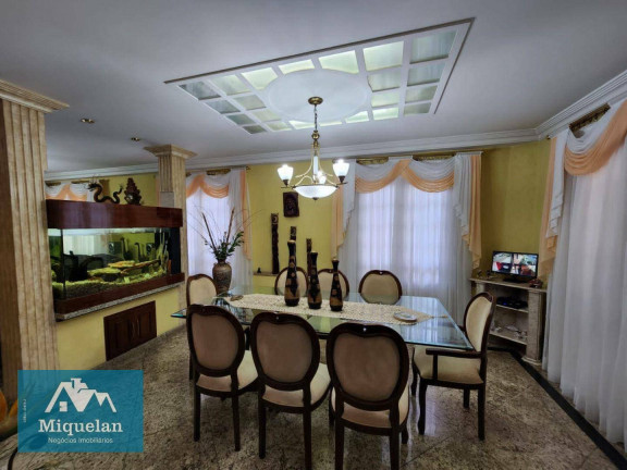 Imagem Sobrado com 3 Quartos à Venda, 300 m² em Vila Galvão - Guarulhos Imagem Sobrado com 3 Quartos à Venda, 300 m² em Vila Galvão - Guarulhos