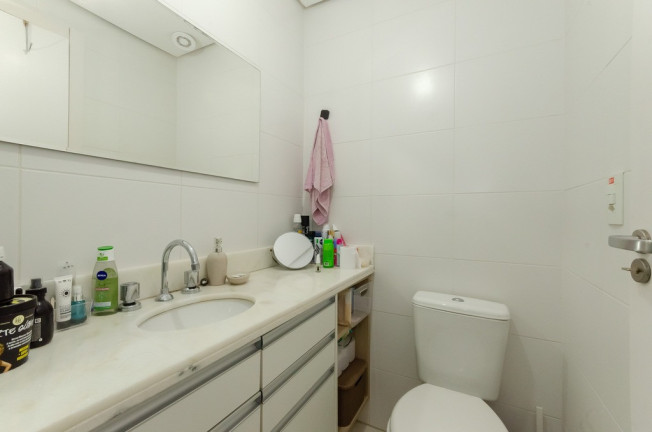 Imagem Apartamento com 3 Quartos à Venda, 65 m² em Petrópolis - Porto Alegre Imagem Apartamento com 3 Quartos à Venda, 65 m² em Petrópolis - Porto Alegre