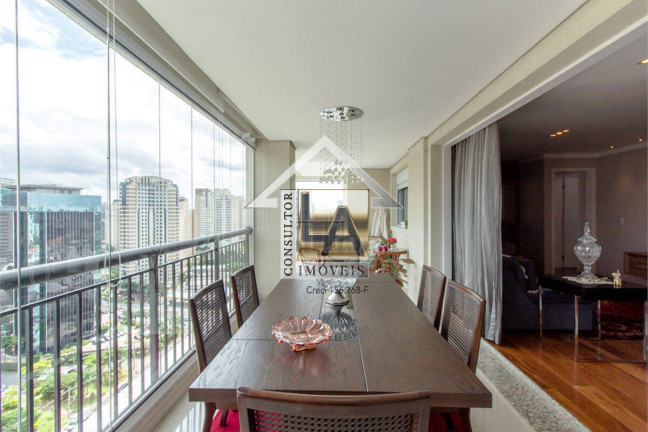 Imagem Apartamento com 3 Quartos à Venda, 138 m² em Santo Amaro - São Paulo Imagem Apartamento com 3 Quartos à Venda, 138 m² em Santo Amaro - São Paulo