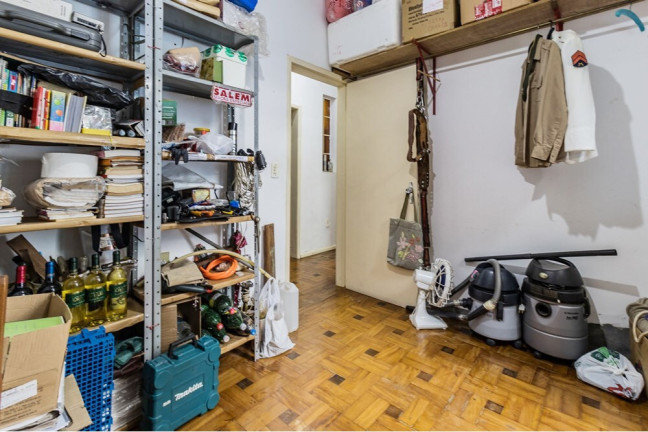 Imagem Casa com 3 Quartos à Venda, 260 m² em Partenon - Porto Alegre Imagem Casa com 3 Quartos à Venda, 260 m² em Partenon - Porto Alegre