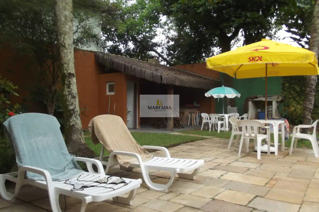 Imagem Casa com 5 Quartos à Venda, 250 m² em Camburi - São Sebastião Imagem Casa com 5 Quartos à Venda, 250 m² em Camburi - São Sebastião