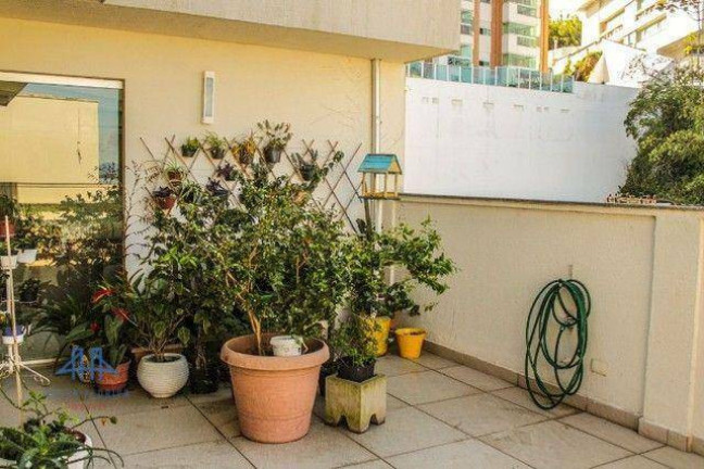 Imagem Cobertura com 3 Quartos à Venda, 176 m² em Pantanal - Florianópolis Imagem Cobertura com 3 Quartos à Venda, 176 m² em Pantanal - Florianópolis
