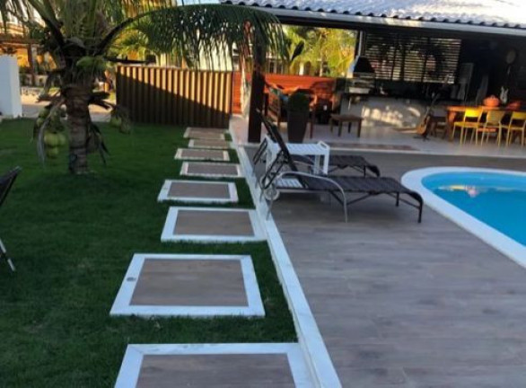 Imagem Casa com 4 Quartos à Venda, 210 m² em Barra Do Jacuípe - Camaçari Imagem Casa com 4 Quartos à Venda, 210 m² em Barra Do Jacuípe - Camaçari
