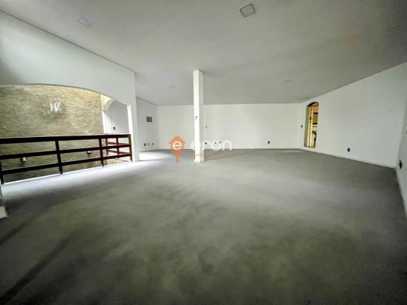 Imagem Casa com 3 Quartos à Venda, 261 m² Imagem Casa com 3 Quartos à Venda, 261 m²