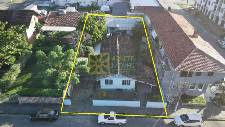 Imagem Casa com 3 Quartos à Venda, 534 m² em Centro - Porto Belo Imagem Casa com 3 Quartos à Venda, 534 m² em Centro - Porto Belo