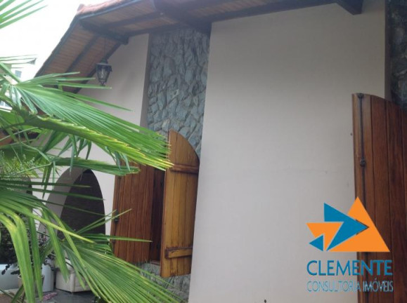Imagem Casa com 7 Quartos à Venda, 350 m² em Ouro Preto - Belo Horizonte Imagem Casa com 7 Quartos à Venda, 350 m² em Ouro Preto - Belo Horizonte