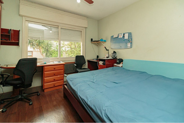Imagem Imóvel com 2 Quartos à Venda, 77 m² em Santa Cecília - Porto Alegre Imagem Imóvel com 2 Quartos à Venda, 77 m² em Santa Cecília - Porto Alegre