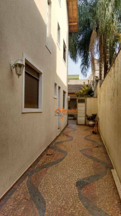 Imagem Sobrado com 5 Quartos à Venda, 280 m² em Jardim Santa Mena - Guarulhos Imagem Sobrado com 5 Quartos à Venda, 280 m² em Jardim Santa Mena - Guarulhos
