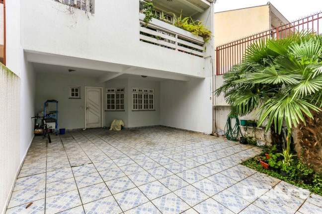 Imagem Sobrado com 4 Quartos à Venda, 221 m² em Jardim Das Américas - Curitiba Imagem Sobrado com 4 Quartos à Venda, 221 m² em Jardim Das Américas - Curitiba