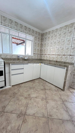 Imagem Casa com 3 Quartos à Venda, 130 m² Imagem Casa com 3 Quartos à Venda, 130 m²