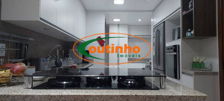 Imagem Apartamento com 2 Quartos à Venda, 96 m² em Vila Isabel - Rio De Janeiro Imagem Apartamento com 2 Quartos à Venda, 96 m² em Vila Isabel - Rio De Janeiro