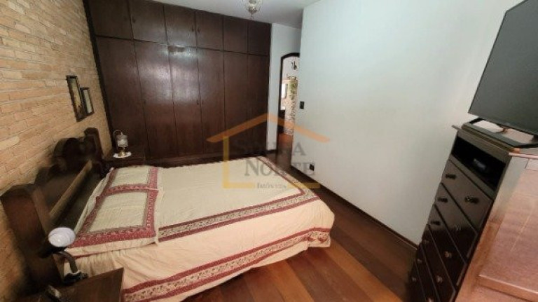 Imagem Casa com 3 Quartos à Venda, 495 m² em Vila Rosália - Guarulhos Imagem Casa com 3 Quartos à Venda, 495 m² em Vila Rosália - Guarulhos