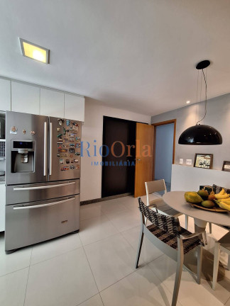 Imagem Apartamento com 4 Quartos à Venda, 260 m² em Barra Da Tijuca - Rio De Janeiro
