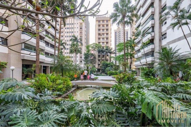 Foto do imóvel Apartamento com 3 Quartos à Venda, 147 m² em Vila Uberabinha - São Paulo