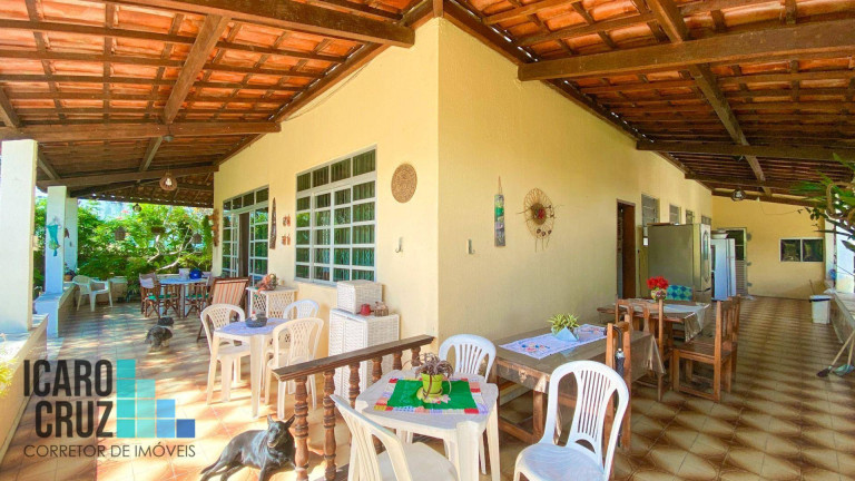 Imagem Casa com 3 Quartos à Venda, 374 m² em Centro - Lauro De Freitas