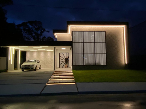 Casa com 3 Quartos à Venda, 320 m² em Ponta Negra - Manaus