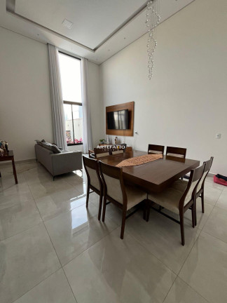 Imagem Casa com 3 Quartos à Venda, 192 m² Imagem Casa com 3 Quartos à Venda, 192 m²