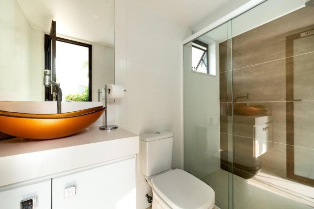 Imagem Casa de Condomínio com 5 Quartos para Alugar, 465 m² em Barra Da Tijuca - Rio De Janeiro Imagem Casa de Condomínio com 5 Quartos para Alugar, 465 m² em Barra Da Tijuca - Rio De Janeiro