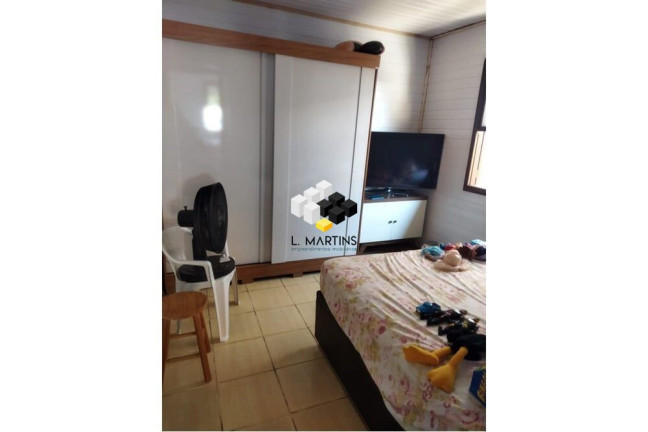 Imagem Casa com 3 Quartos à Venda, 484 m² em Niterói - Canoas Imagem Casa com 3 Quartos à Venda, 484 m² em Niterói - Canoas