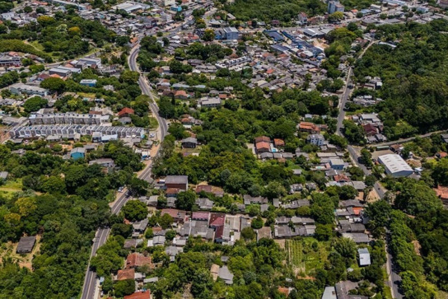 Imagem Terreno à Venda, em Vila Nova - Porto Alegre Imagem Terreno à Venda, em Vila Nova - Porto Alegre