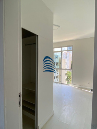 Imagem Apartamento com 4 Quartos à Venda, 21.000 m² em Ondina - Salvador Imagem Apartamento com 4 Quartos à Venda, 21.000 m² em Ondina - Salvador