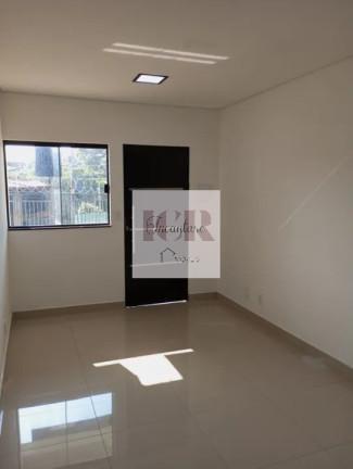 Casa com 2 Quartos à Venda,  em Wanel Ville - Sorocaba