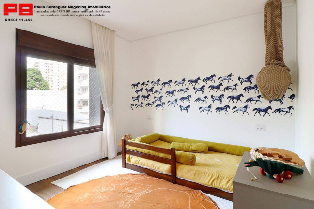 Imagem Sobrado com 3 Quartos à Venda, 250 m² em Vila Nova Conceição - São Paulo