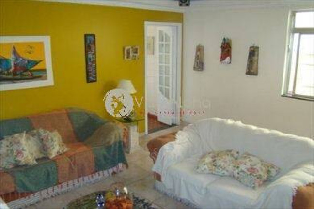 Imagem Casa com 3 Quartos à Venda, 280 m² em Campo Grande - Santos Imagem Casa com 3 Quartos à Venda, 280 m² em Campo Grande - Santos