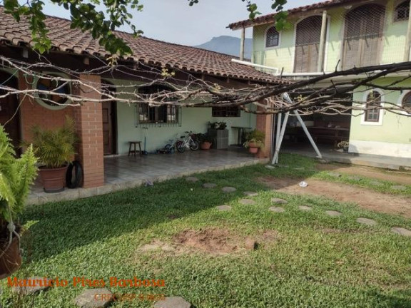 Imagem Casa com 4 Quartos à Venda, 373 m² em Barra Velha - Ilhabela Imagem Casa com 4 Quartos à Venda, 373 m² em Barra Velha - Ilhabela
