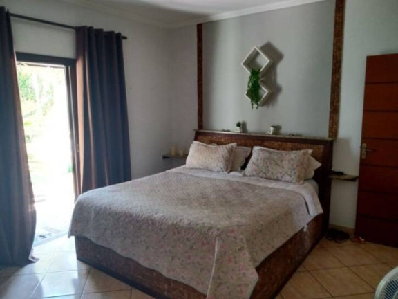 Imagem Chácara com 2 Quartos à Venda, 900 m² em Piracangaguá - Taubaté
