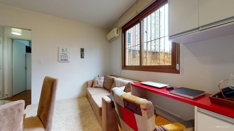 Imagem Imóvel com 1 Quarto à Venda, 35 m² em Petrópolis - Porto Alegre Imagem Imóvel com 1 Quarto à Venda, 35 m² em Petrópolis - Porto Alegre