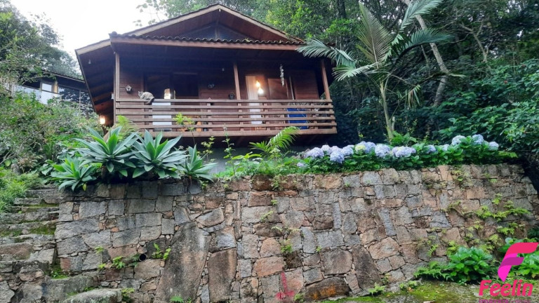 Imagem Casa com 2 Quartos à Venda, 120 m² em Pântano Do Sul - Florianópolis Imagem Casa com 2 Quartos à Venda, 120 m² em Pântano Do Sul - Florianópolis