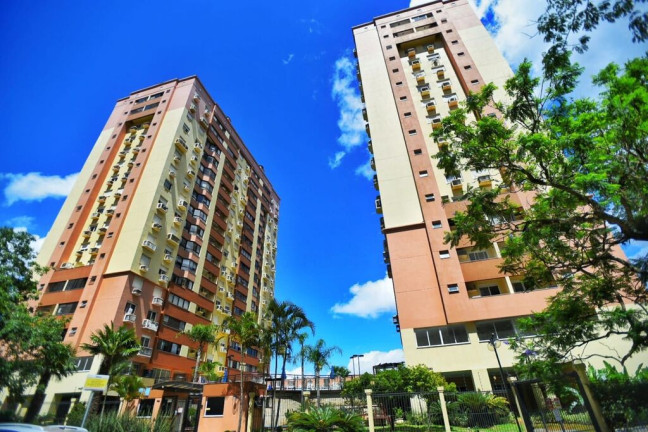 Imagem Apartamento com 3 Quartos à Venda, 88 m² em Vila Ipiranga - Porto Alegre Imagem Apartamento com 3 Quartos à Venda, 88 m² em Vila Ipiranga - Porto Alegre