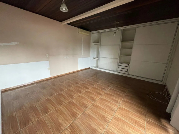 Imagem Casa com 3 Quartos à Venda, 155 m² em Anita Garibaldi - Joinville