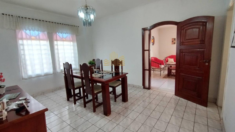 Imagem Casa com 3 Quartos para Alugar, 175 m² em Taquaral - Campinas Imagem Casa com 3 Quartos para Alugar, 175 m² em Taquaral - Campinas