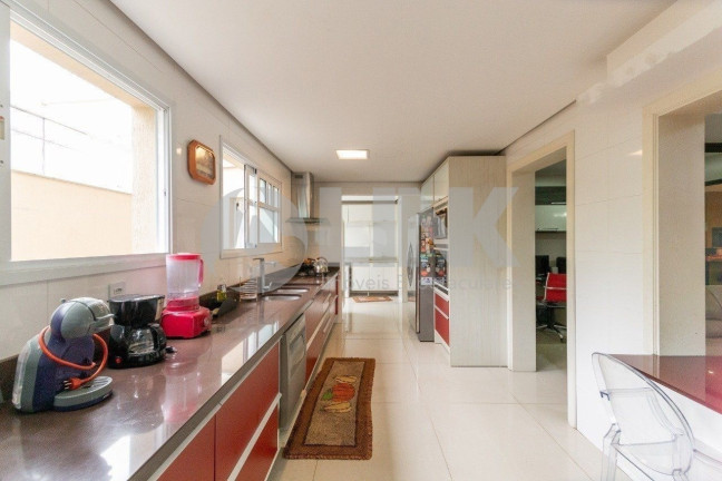 Imagem Imóvel com 4 Quartos à Venda, 446 m² em Jardim Carvalho - Porto Alegre Imagem Imóvel com 4 Quartos à Venda, 446 m² em Jardim Carvalho - Porto Alegre