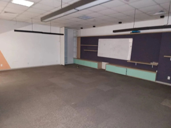 Imagem Sobrado à Venda, 1.025 m²