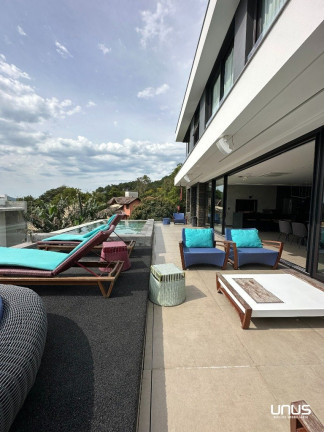 Imagem Casa de Condomínio com 3 Quartos à Venda, 510 m² em Cacupé - Florianópolis