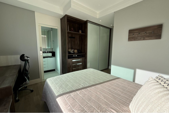 Imagem Imóvel com 3 Quartos à Venda, 163 m² em Centro - Balneário Camboriú Imagem Imóvel com 3 Quartos à Venda, 163 m² em Centro - Balneário Camboriú