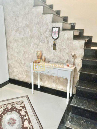 Imagem Casa com 3 Quartos à Venda, 205 m² em Vila Curuçá - Santo André Imagem Casa com 3 Quartos à Venda, 205 m² em Vila Curuçá - Santo André