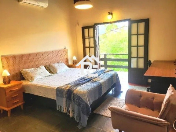 Imagem Casa com 3 Quartos à Venda, 496 m² em Camboinhas - Niterói Imagem Casa com 3 Quartos à Venda, 496 m² em Camboinhas - Niterói