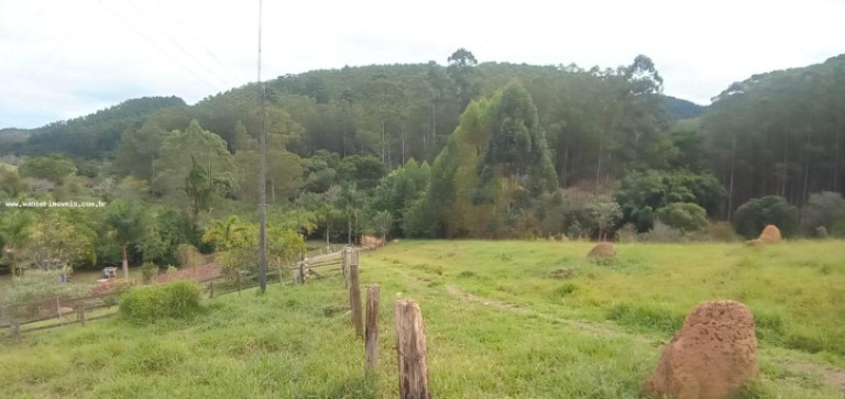 Imagem Chácara à Venda, em Centro - Paraibuna Imagem Chácara à Venda, em Centro - Paraibuna