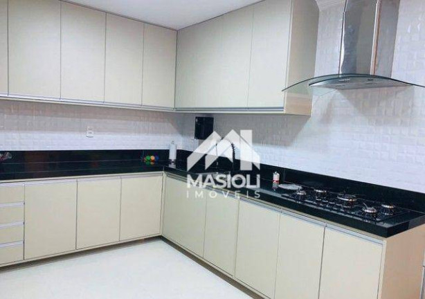 Imagem Casa com 4 Quartos à Venda, 240 m² em Brisamar - Vila Velha Imagem Casa com 4 Quartos à Venda, 240 m² em Brisamar - Vila Velha
