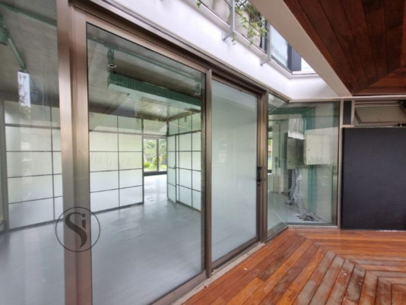 Imóvel Comercial à Venda, 222 m² em Vila Madalena - São Paulo