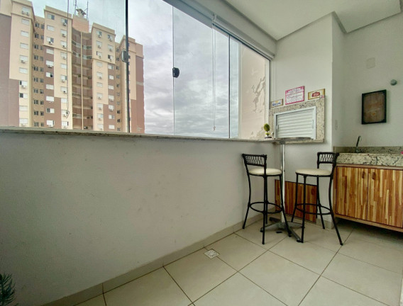 Imagem Apartamento com 3 Quartos à Venda, 112 m² em Barreiros - São José Imagem Apartamento com 3 Quartos à Venda, 112 m² em Barreiros - São José