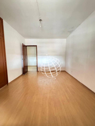 Imagem Casa com 3 Quartos à Venda ou Locação, 243 m² em Alvinópolis - Atibaia Imagem Casa com 3 Quartos à Venda ou Locação, 243 m² em Alvinópolis - Atibaia
