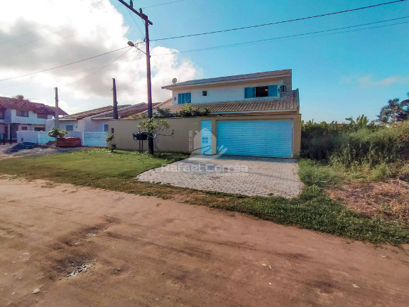 Imagem Sobrado com 3 Quartos à Venda, 345 m² em Salinas - Balneário Barra Do Sul Imagem Sobrado com 3 Quartos à Venda, 345 m² em Salinas - Balneário Barra Do Sul